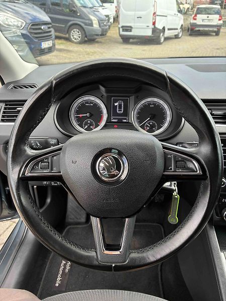 Škoda Octavia (2018) - fotka 7 z 14