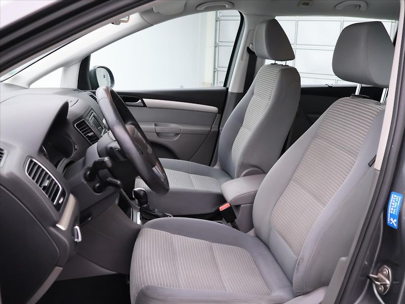 Seat Alhambra 2,0 TDI 125kW DSG Style DPH - fotka 10 z 33