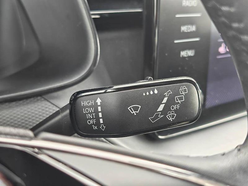Škoda Scala Ambition 6MP 1,0TSI - fotka 14 z 22