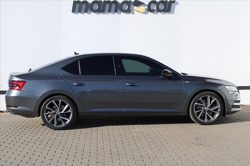 Škoda Superb 2.0TSI 206kW SPORTLINE ČR - fotka 2 z 3