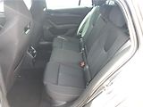 Škoda Octavia COMBI 2.0 TDi DSG 7 st. SPORTL - náhled 12