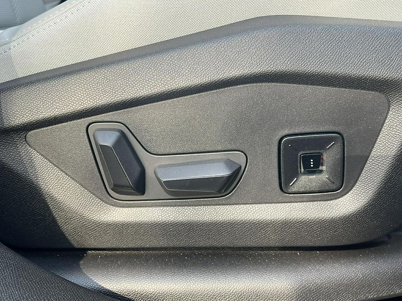 Citroën C5 Aircross (2026) MAX Plug-in Hybrid 225k  - fotka 15 z 19