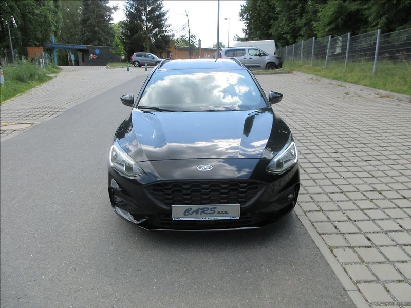 Ford Focus 1,5 i 133Kw, ST Line, Nové ČR - fotka 3 z 29