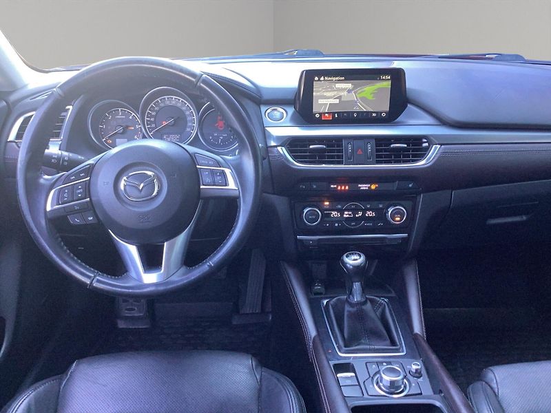 Mazda 6 (2015) 2,2 SkyActive-D 129 kW, NAVI, - fotka 14 z 19
