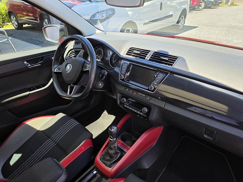 Škoda Fabia 1.2 TSI 81KW Monte Carlo Pano - fotka 21 z 26