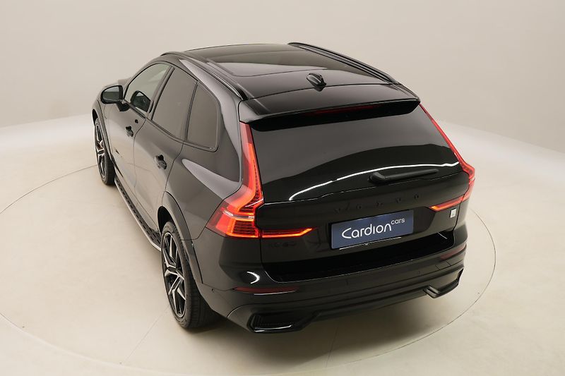 Volvo XC60 AWD POLESTAR AUT CZ 1.maj - fotka 18 z 65