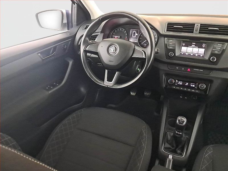 Škoda Fabia (2015) 1.4 TDI, Tempomat - fotka 7 z 15