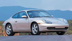 Porsche 911 Carrera (996).