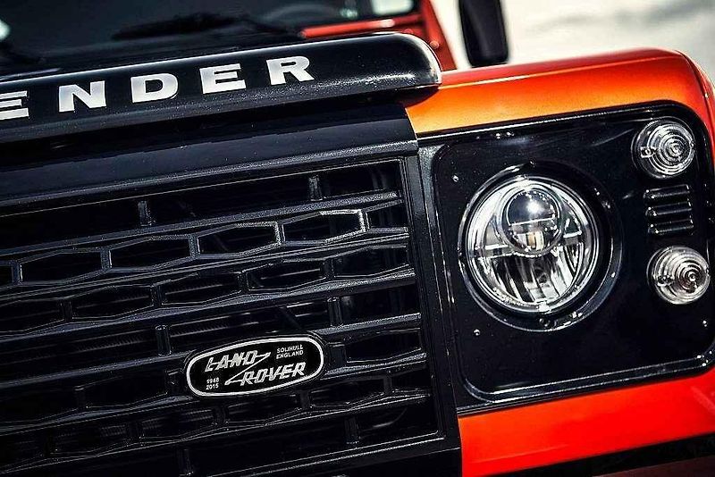 Land Rover Defender Adventure.