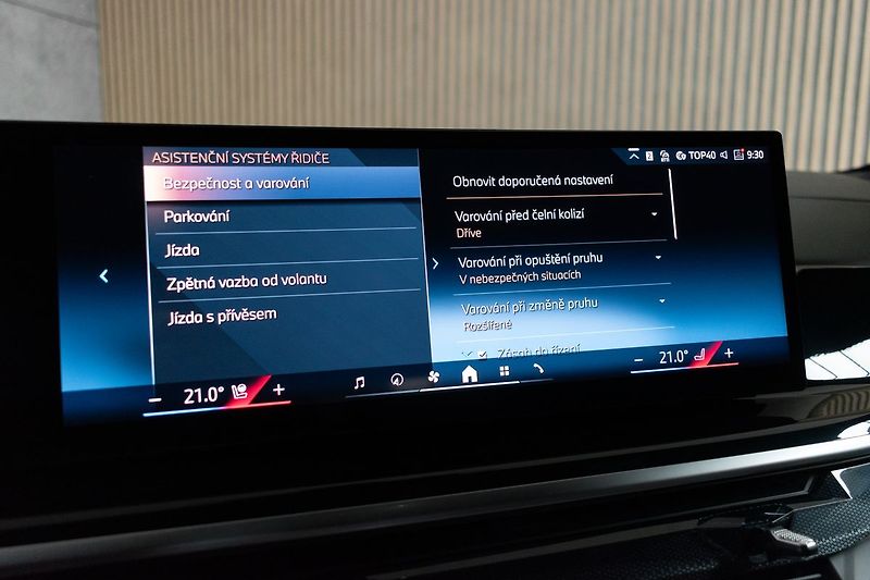 BMW X5 xDrive30d ///M*TAŽNÉ*7.MÍST*ČR - fotka 31 z 51