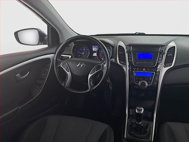 Hyundai i30 (2016) 1.6 CRDi, Serv.kniha, Navi - fotka 7 z 15