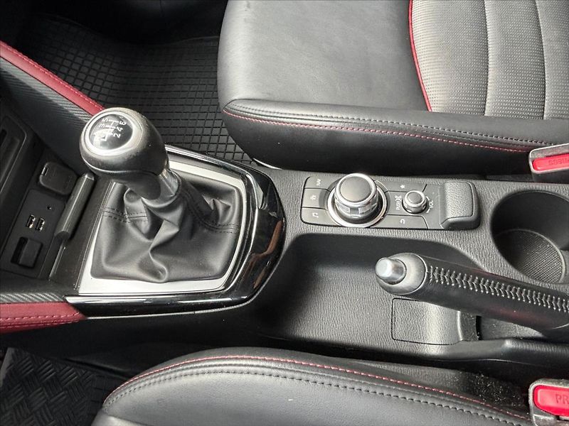 Mazda CX-3 2,0 SKYACTIV  ČR headUpTOPVÝBA - fotka 22 z 28