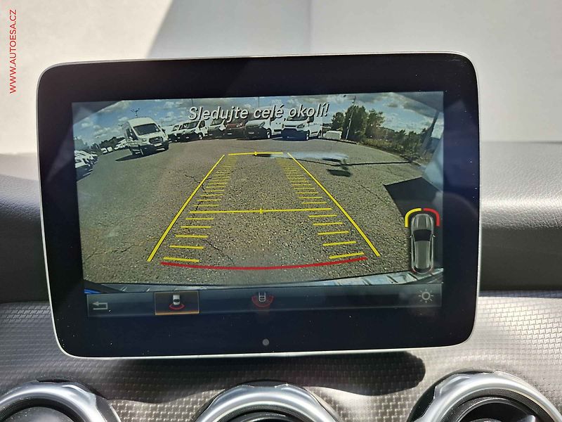Mercedes-Benz GLA (2018) 2.0i 4Mat, ČR, AT, ACC, LED - fotka 15 z 26