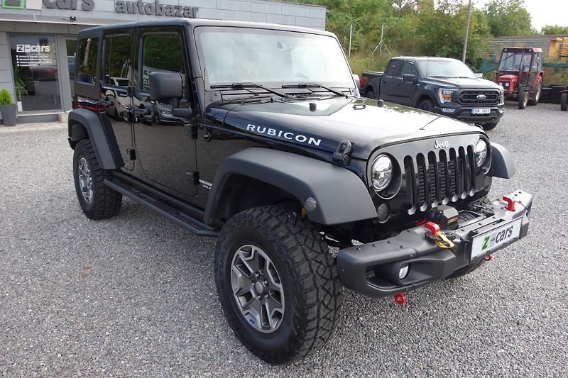 Jeep Wrangler Rubicon Unlimited 2.8CRD - fotka 3 z 26