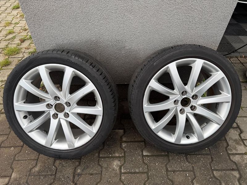 Audi A4 (2010) 2,0 TDI - fotka 16 z 21