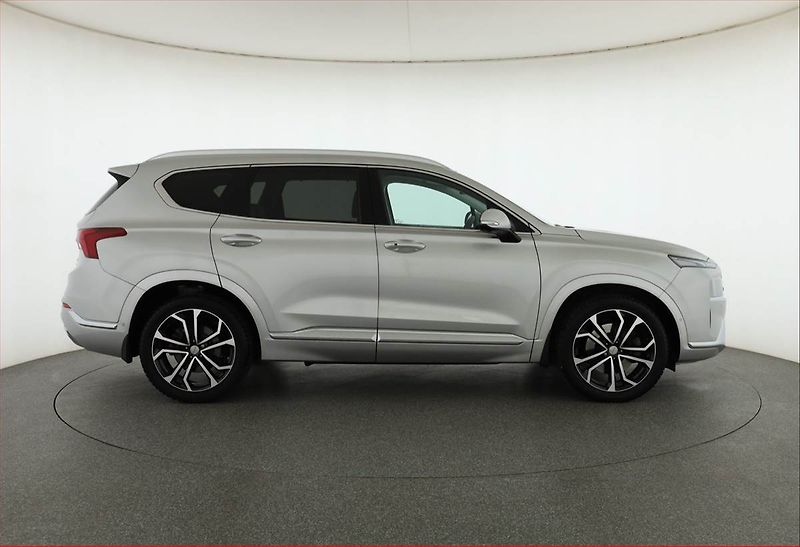 Hyundai Santa Fe (2021) 2.2 CRDi - fotka 6 z 21