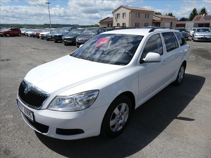 Škoda Octavia 1,2 TSi 77kW motor 110tKm,2xko - fotka 3 z 42
