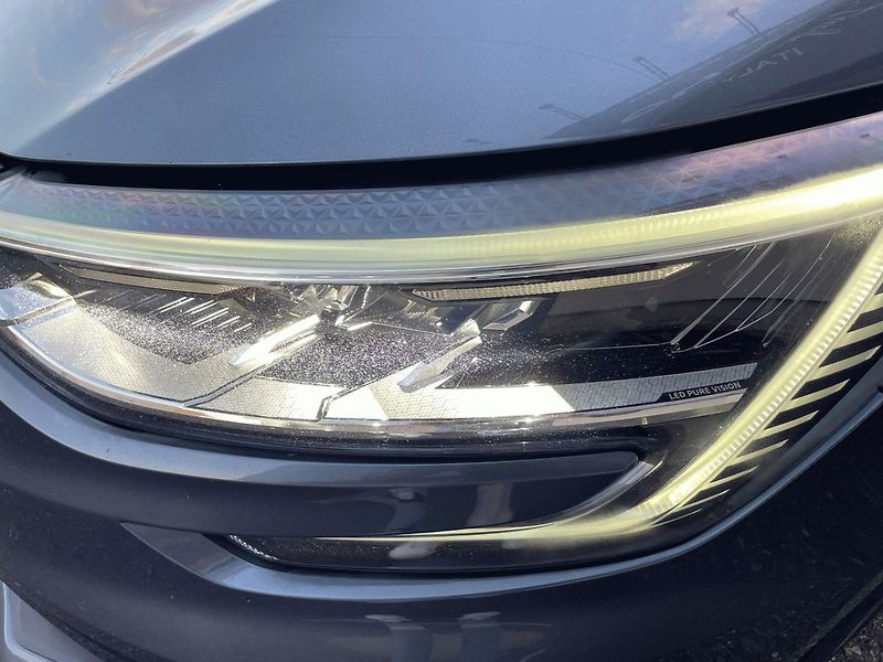 Renault Mégane (2021) GrandCoupé INTENS BluedCi 115 - fotka 26 z 27