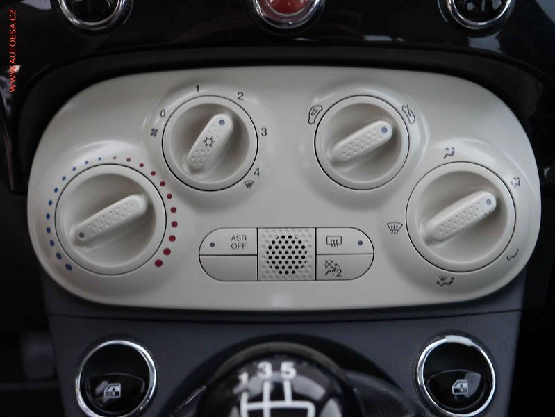 Fiat 500 (2016) 1.2i, Klima - fotka 14 z 15