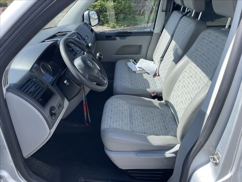 Volkswagen Transporter 2,0 TDI 103kw LONG 6míst Klima - fotka 7 z 40