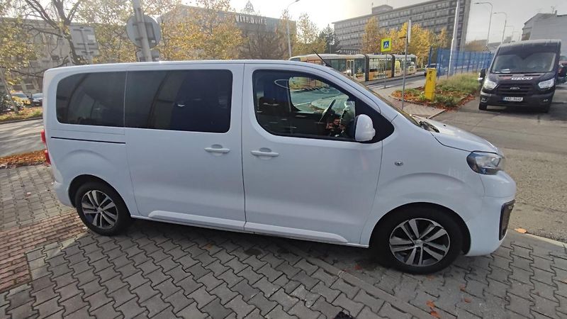 Peugeot Traveller (2017) Traveller 1.6 85kW - fotka 4 z 28
