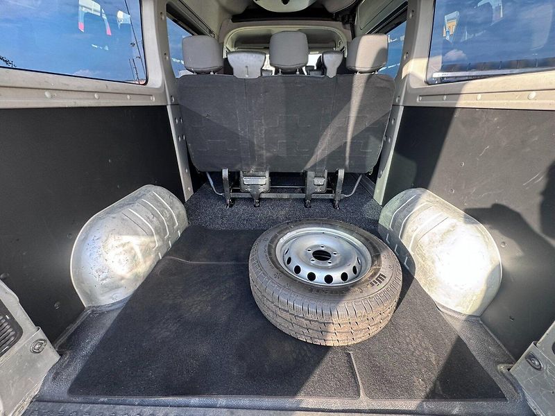 Nissan NV400 (2016) 9 MÍST 2,3D 107 KW TAŽNÉ L2H2 - fotka 41 z 45