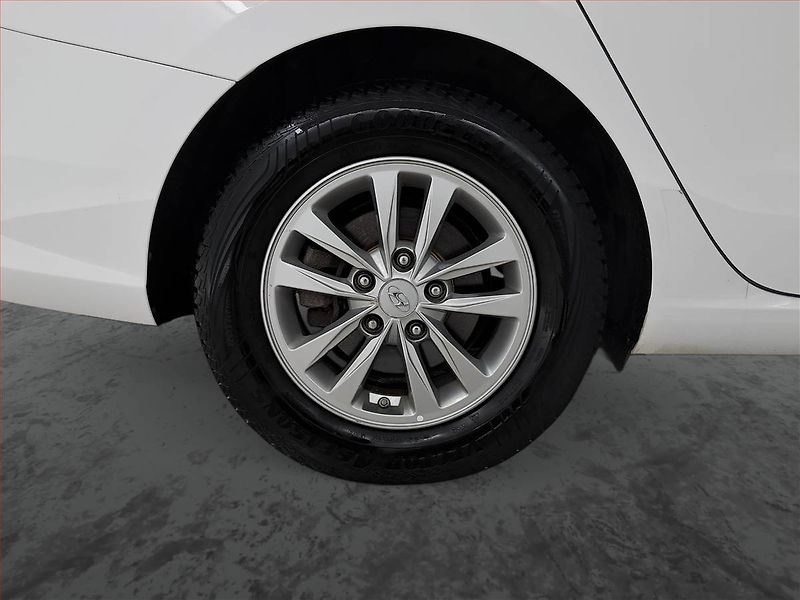 Hyundai i30 (2018) 1.0 T-GDI, Serv.kniha - fotka 15 z 18