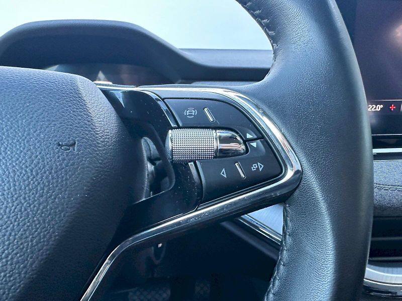 Škoda Enyaq (2023) 55 kWh Studio - fotka 11 z 22