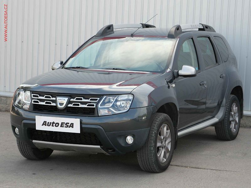 Dacia Duster (2014) 1.2 TCe, ČR, AC, TZ, navi - fotka 3 z 18