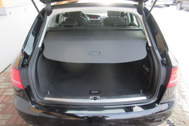 Audi A4 2.0 TDi AUT. KLIMA *AUTOMAT* - fotka 16 z 18