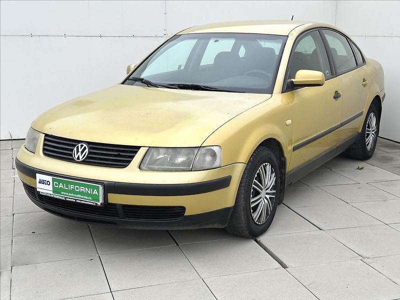 Volkswagen Passat 1,9 TDI  Aut klima Eko zaplace - fotka 2 z 27