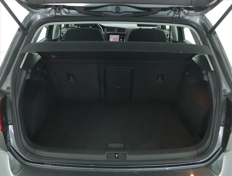 Volkswagen Golf (2018) 32 kWh - 37 Ah, SoH 84% - fotka 14 z 18