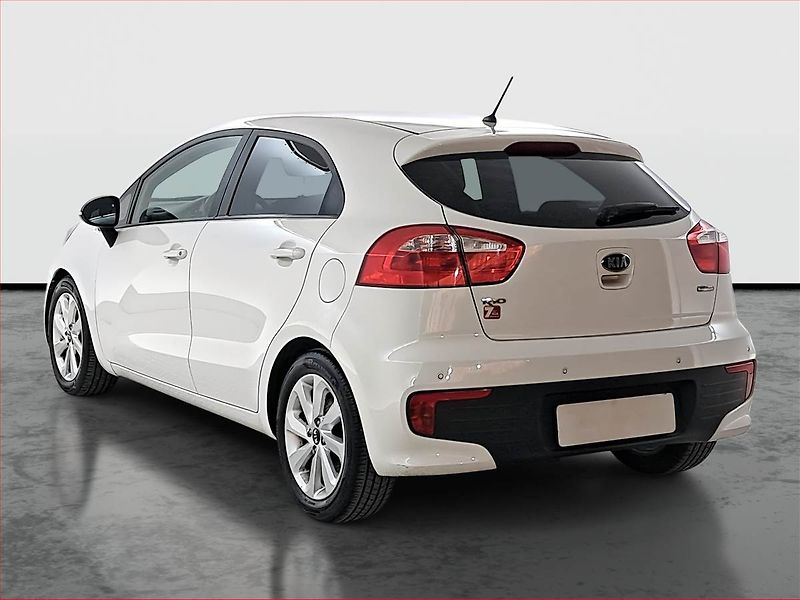 Kia Rio (2015) 1.25 CVVT, Tempomat - fotka 4 z 18