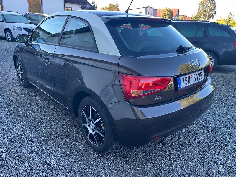Audi A1 (2011) 1.2 TFSi - fotka 4 z 22