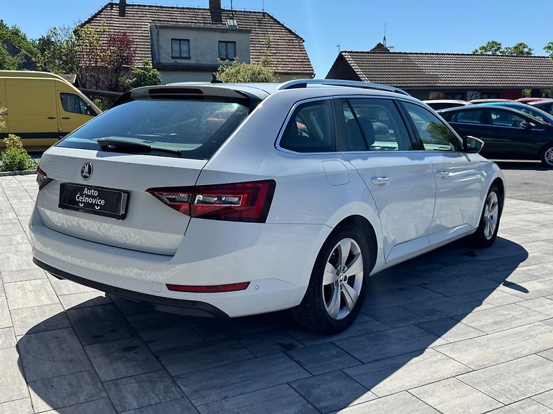 Škoda Superb (2018) 2,0 Tdi 110 Kw DSG STYLE + - fotka 5 z 32
