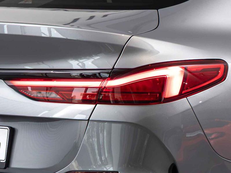 BMW Řada 2 220i Gran Coupé - fotka 10 z 23