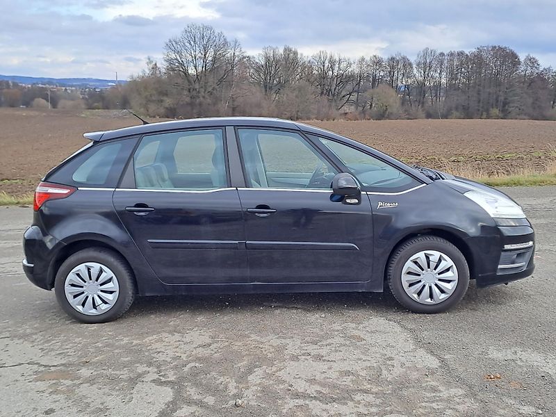 Citroën C4 Picasso (2012) 1.6 HDi SERVISKA - fotka 4 z 26