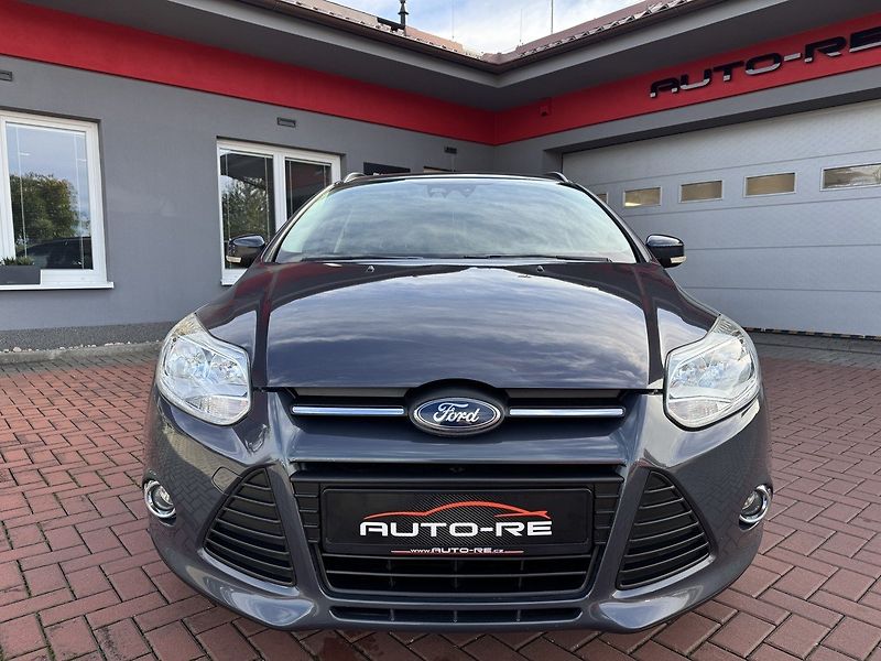 Ford Focus (2011) 1.6i Ti-VCT Klima Servis - fotka 5 z 50