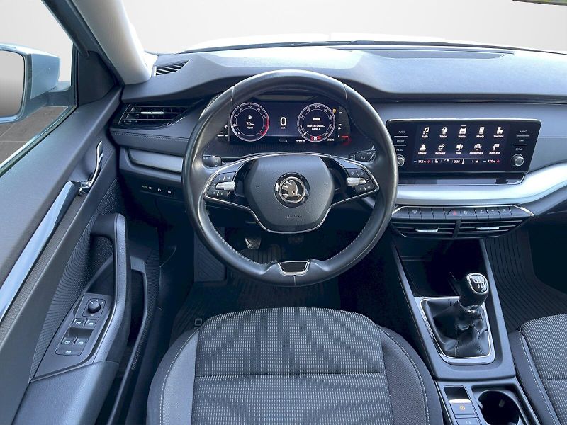 Škoda Octavia (2020) 1.5 TSI 110kW Ambition Plus co - fotka 6 z 33