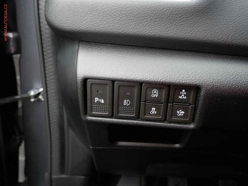 Suzuki S-Cross (2016) 1.4BJet AllGrip, 1.maj,ČR - fotka 16 z 26