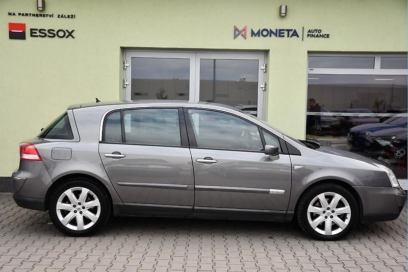 Renault Vel Satis 3.5V6 177kW AUT. A/C NAVI - fotka 12 z 34