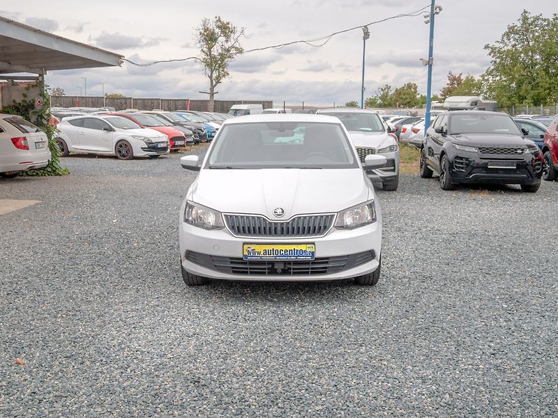Škoda Fabia (2016) 11/16 1.0i 55KW – TEMPOMAT - fotka 2 z 38