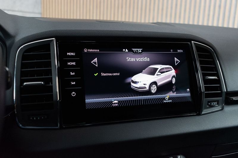 Škoda Karoq 1.5TSI DSG*STYLE+*KAMERA*ČR 1M - fotka 30 z 40