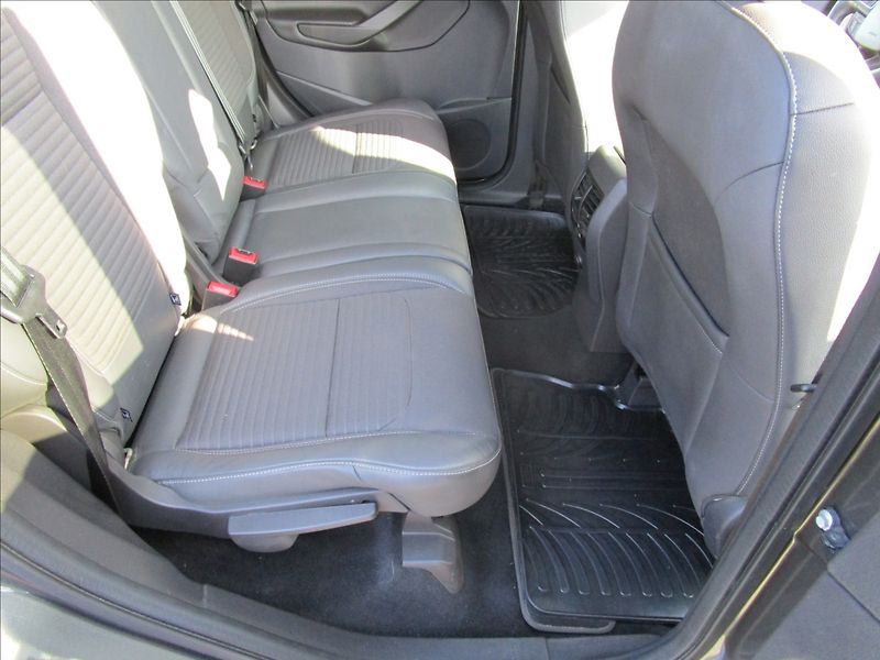 Ford Kuga 2.0TDCi 132kW AWD, automat - fotka 24 z 41