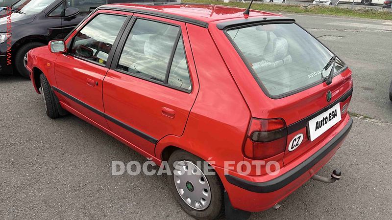 Škoda Felicia (1999) 1.3i, 2.maj,ČR, Tažné - fotka 2 z 3