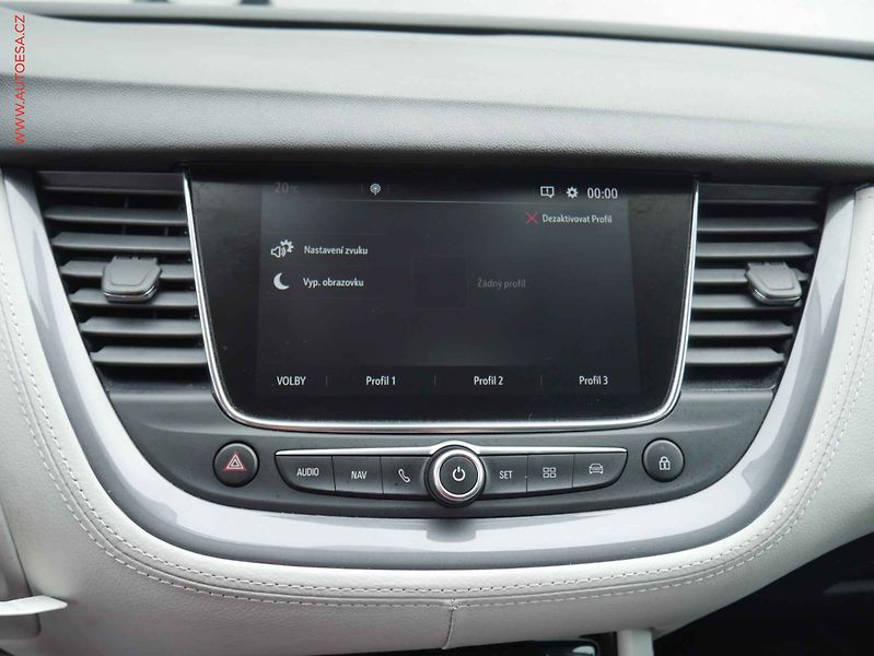 Opel Grandland X (2020) 1.2 PT, Innovation, LED - fotka 11 z 15