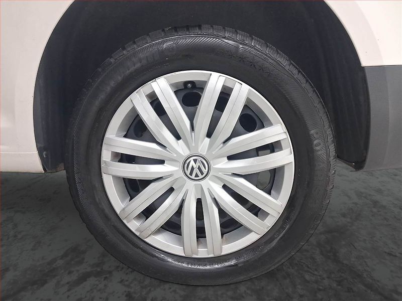 Volkswagen Caddy (2016) Maxi 1.4 TGI CNG, 7Míst, ČR - fotka 15 z 18