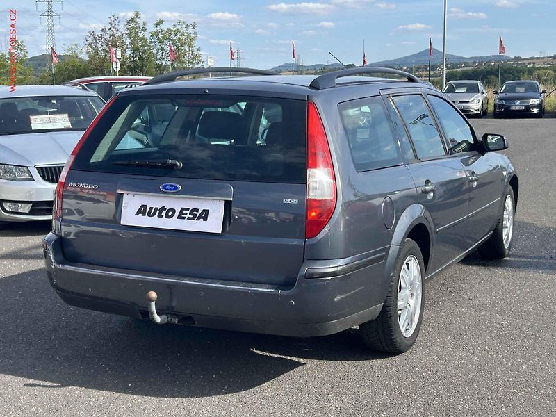 Ford Mondeo (2004) 1.8 16V, AC, výhřev sed - fotka 4 z 16