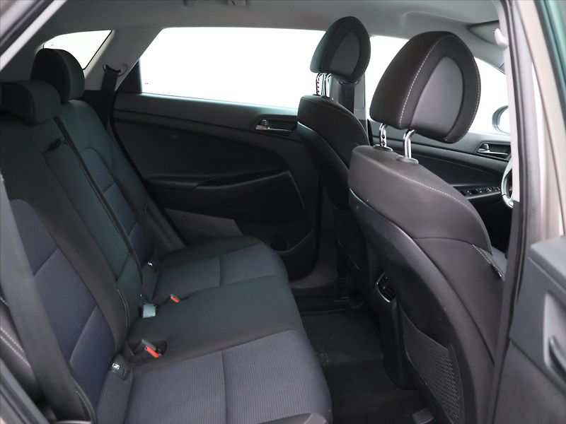 Hyundai Tucson 1,6 T-GDI 130kW Best of Czech - fotka 12 z 29
