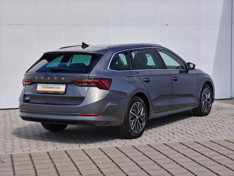 Škoda Octavia Style 7DSG 1,5TSI - fotka 2 z 24
